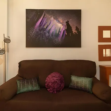 Leomar I Apartment