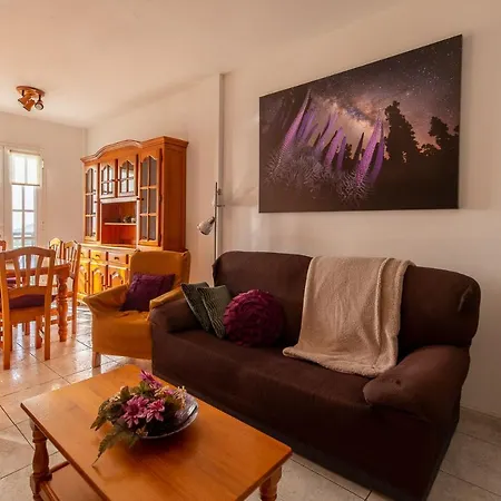 Apartment Leomar I Los Llanos De Aridane